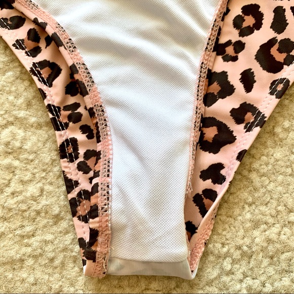 SHEIN Pink Leopard Print Bikini Sarong Set—SZ. Sm - Picture 8 of 13